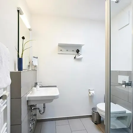 Deichhaeuser Anna Kueste Deichhaeuser Anna Kueste 4-33 Apartment